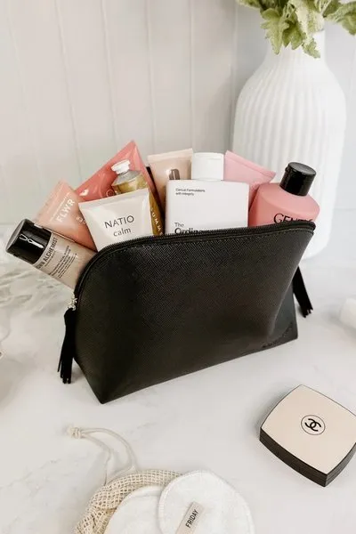 AUDREY COSMETIC CASE BLACK