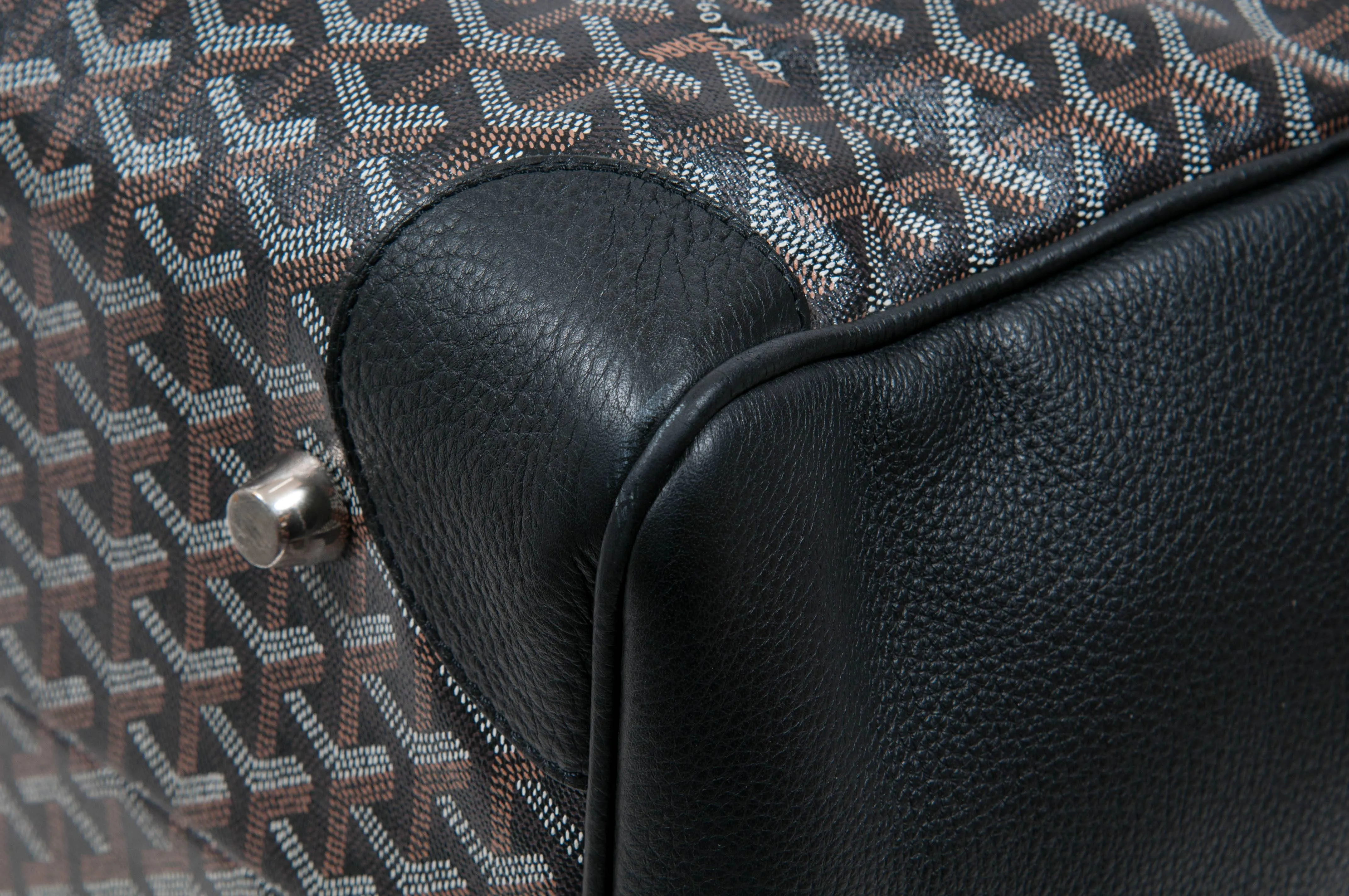 Black Nassau Duffle Weekend  Bag