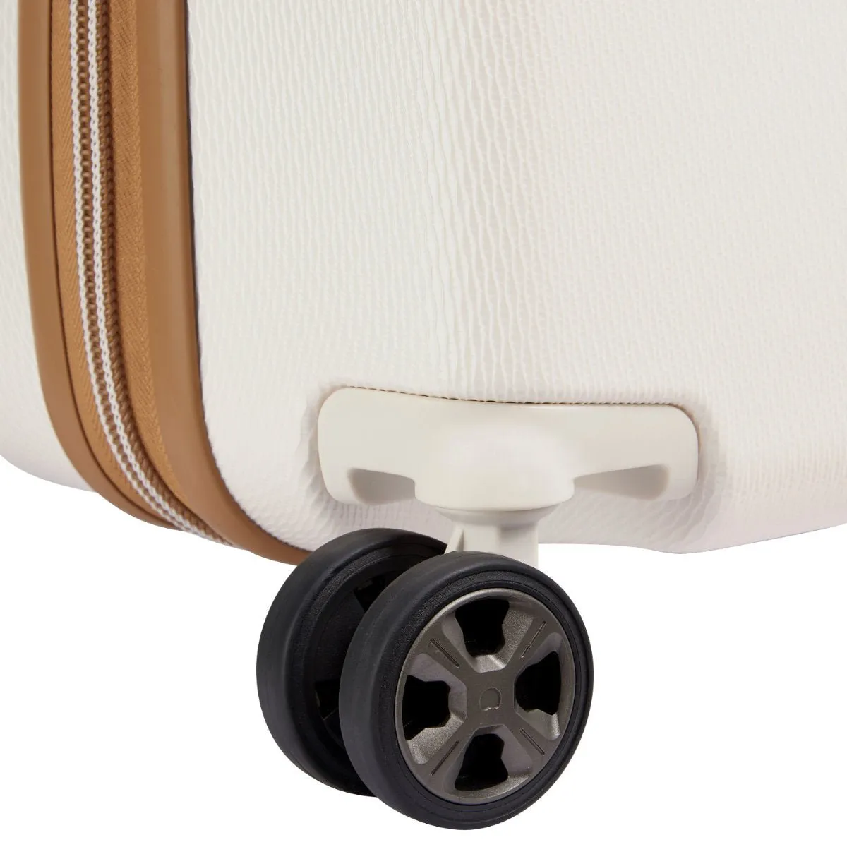 Delsey Chatelet Air 2.0 55cm 4DW Cabin Trolley Case | Angora