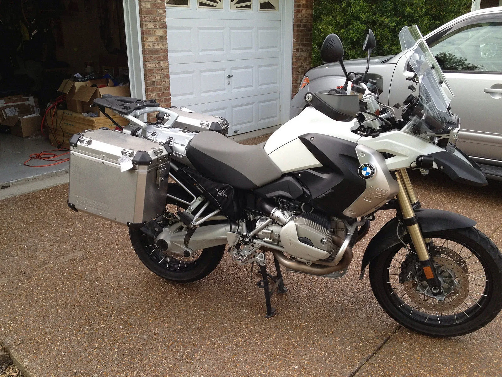 Globescout XPAN  Pannier Kit (R1200GS 05-12)