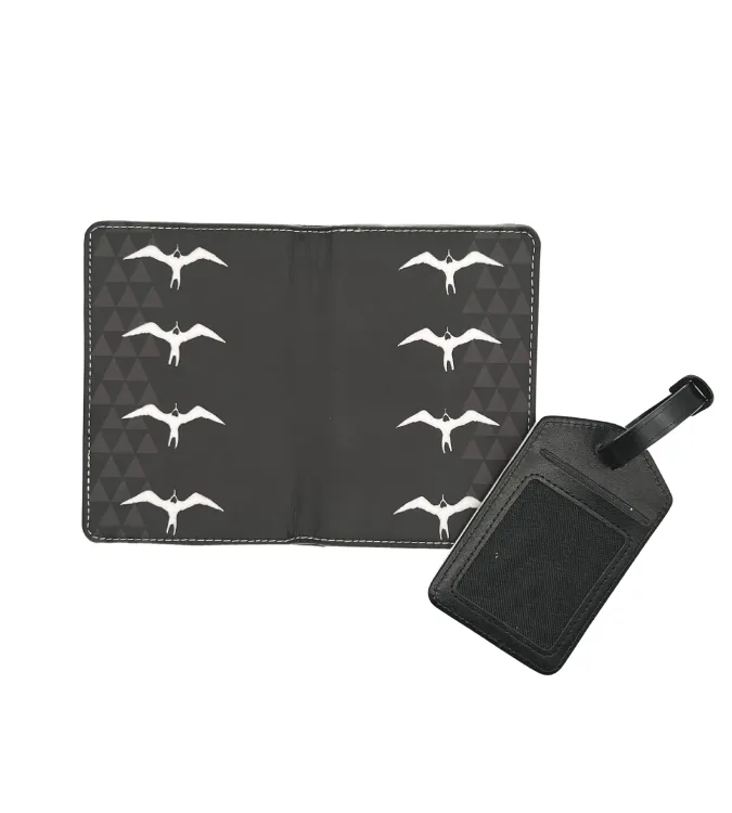 Iwa - Passport Cover & Luggage Tag Set