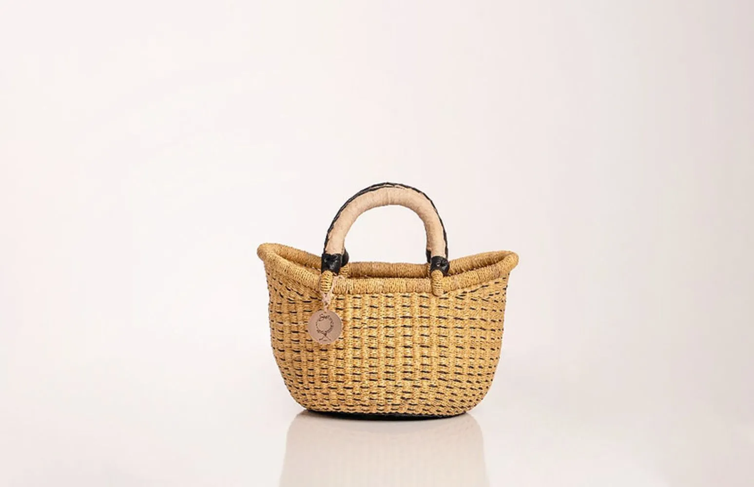 Sonder and Holliday The Petite Victoria Basket